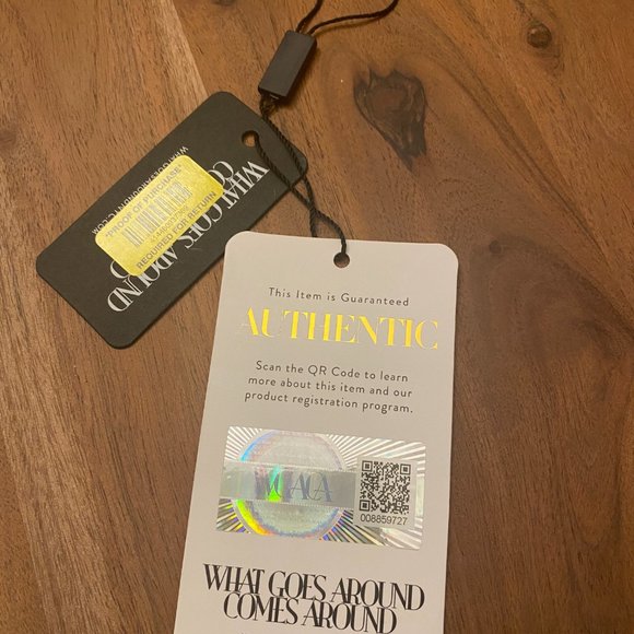 Louis Vuitton Sarah Wallet - Picture 11 of 12